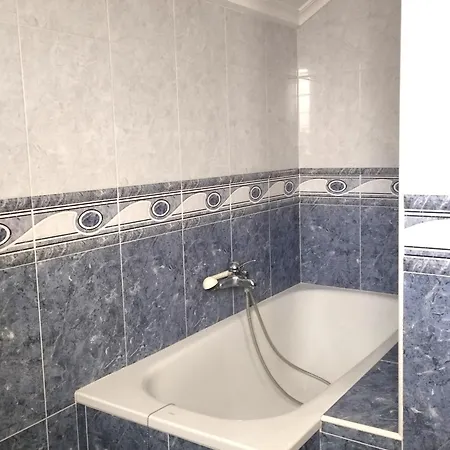 Seven J House בית נופש ארנוארו